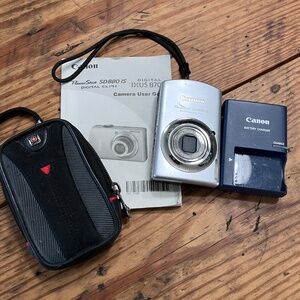 Canon Power Shot Digital Elph Camera